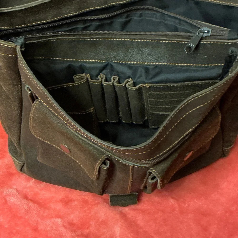 Men's Brown Messenger Bag - Picture 5 of 13